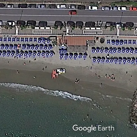Mare E Non Solo 2 *