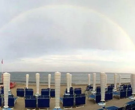 Mare E Non Solo 2 * 阿拉西奥